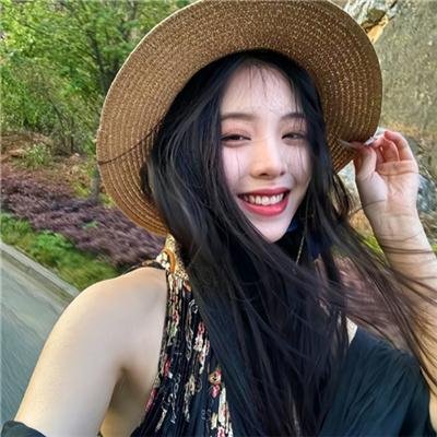 黑色嘉年华海报